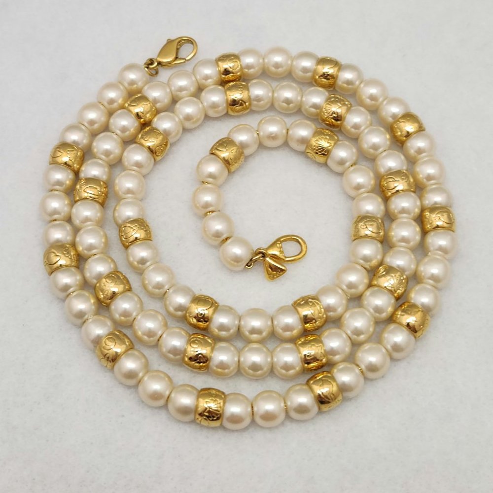 LCI Liz Claiborne Necklace #247